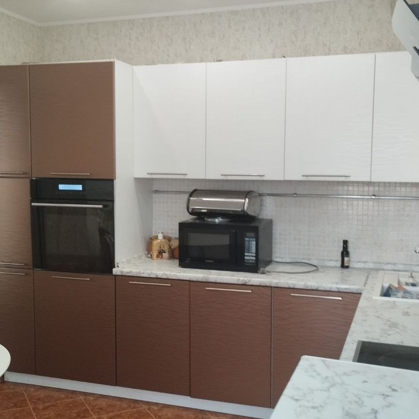 5-комн., 160.9 м², 3/5 этаж