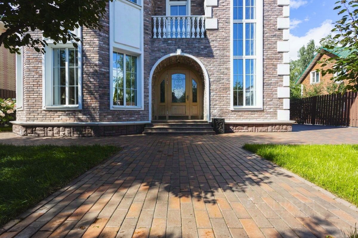 Коттедж, 200 м², 7 соток