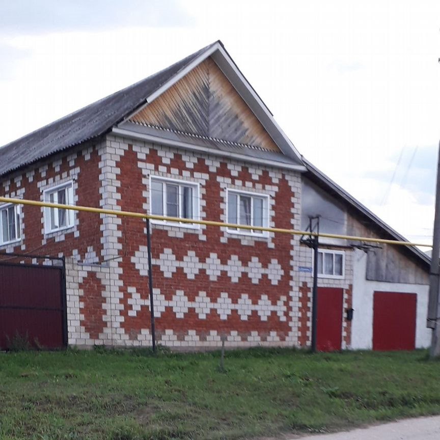 Дом, 100 м², 10.5 соток