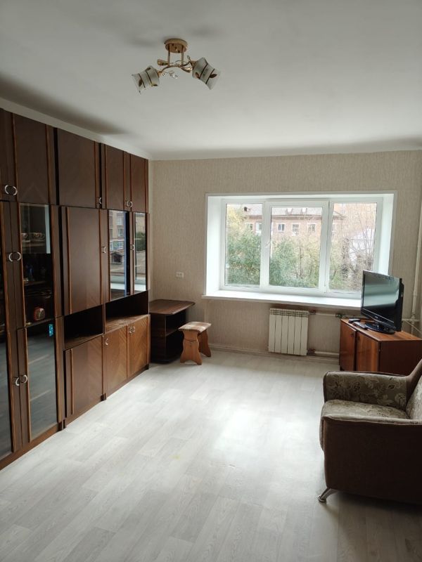 2-комн., 43 м², 4/5 этаж