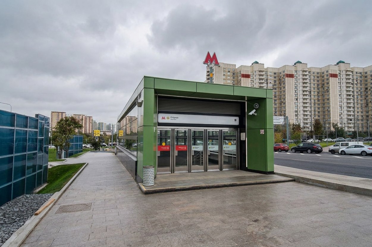 Метро Озерная. Стало удобнее, но не всем. Фото: Мир Квартир