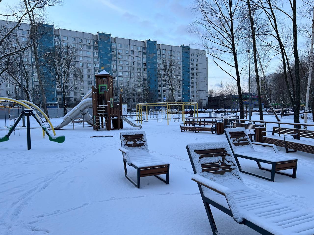 Двор, где зоны не разделены, может не радовать, а раздражать. Фото: Мир Квартир