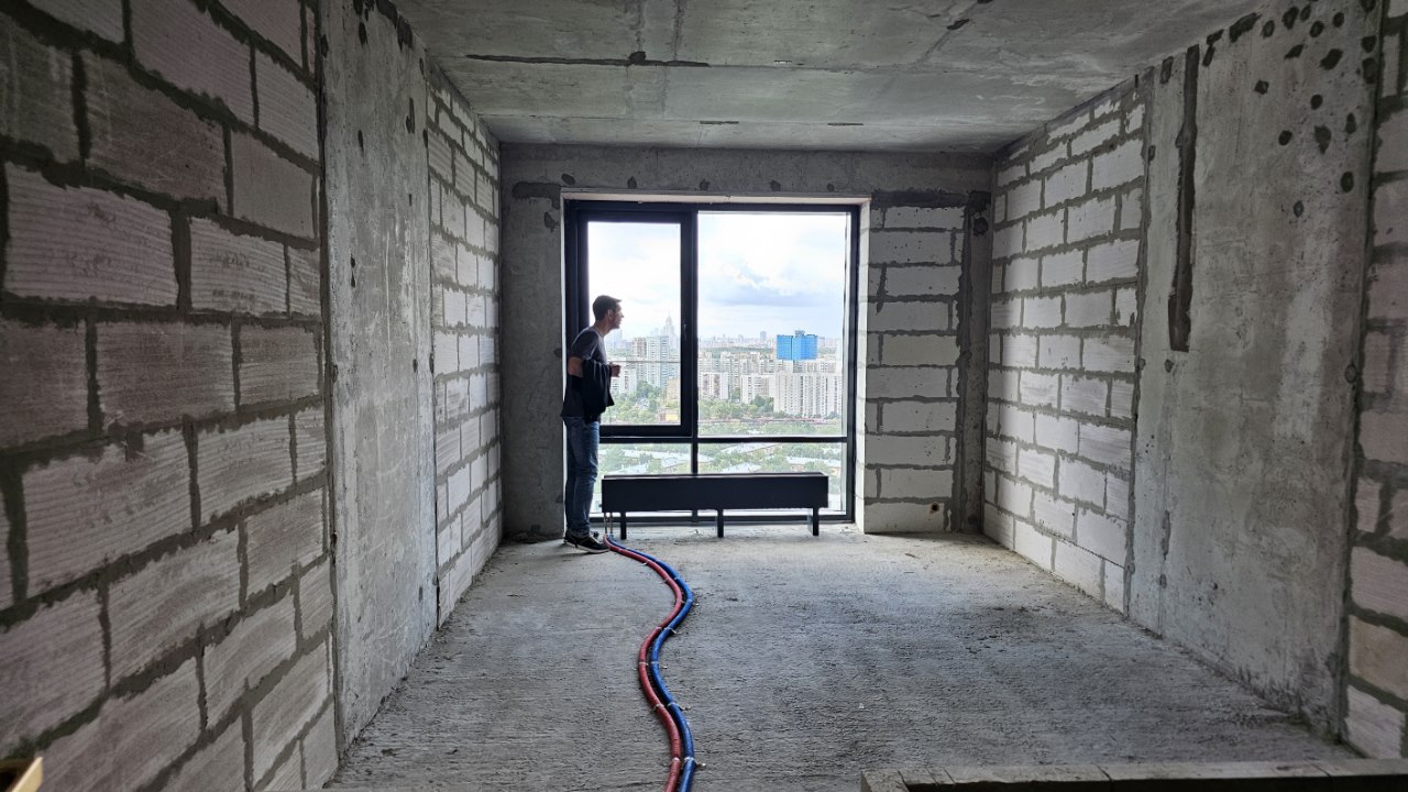 Неустойку за просрочку до начала 2026 года можно взыскать с начала 2027 года. Фото: Мир Квартир