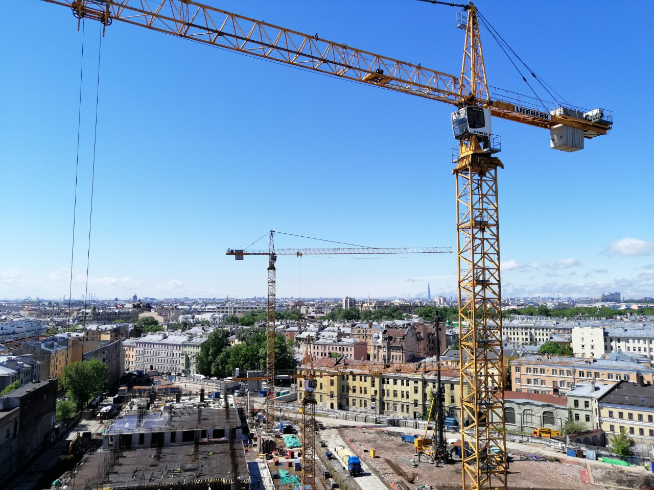 За каждый день просрочки застройщик теперь будет выплачивать неустойку. Фото: Мир Квартир