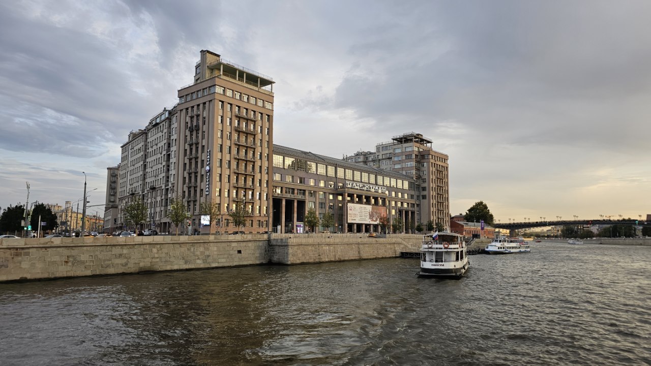 Дом на набережной. Фото: Мир Квартир