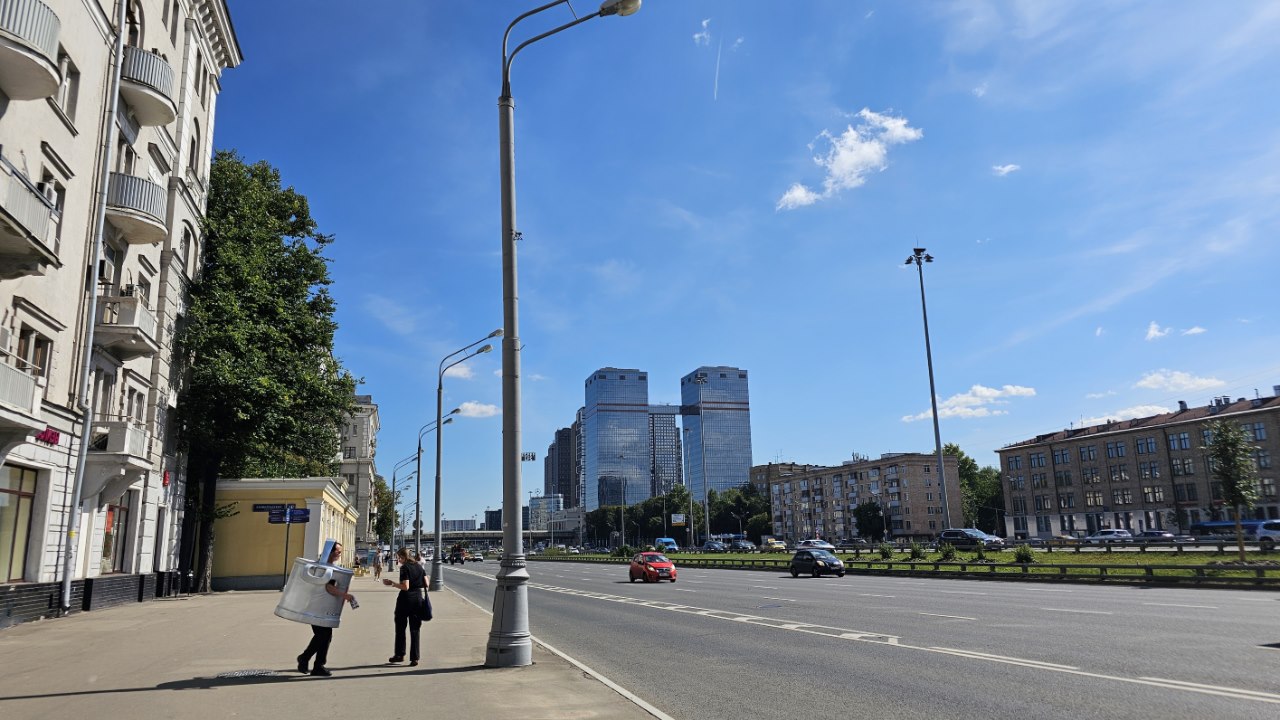 Ленинградка – главная магистраль района. Фото: Мир Квартир