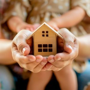 Созаемщик по ипотеке: кто это, чем он отличается от поручителя и стоит ли становиться созаемщиком