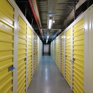 Ай да Плюшкин! Сколько стоит место для хранения личных вещей