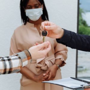 Кто будет освобожден от подачи декларации при продаже квартир