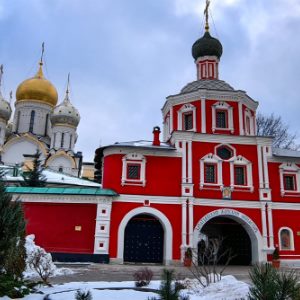 Почему Зачатьевские переулки такие кривые, откуда пошло название монастыря и отчего окрестные квартиры самые дорогие в городе