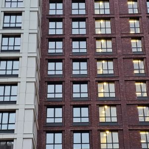 За год спрос на новостройки в Москве снизился на 30%