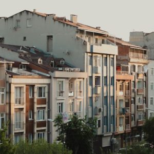 Россияне вновь возглавили список иностранных покупателей жилья в Турции