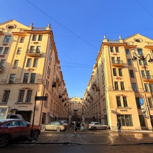 Культурно-коммунальная жизнь Северной столицы, или пять самых интересных коммуналок Питера