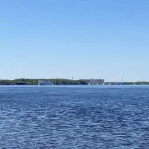 Чтобы купаться и рыбачить. Сколько стоят дома у водоемов Ярославского направления Подмосковья?