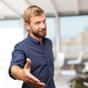 Квартирант просит временно прописать его: какие риски в регистрации чужого человека для собственника жилья?